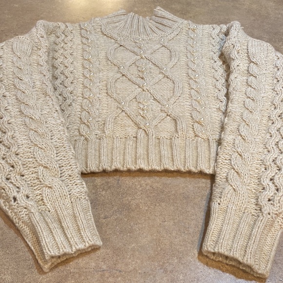 Womens she + sky sweater large with pearl accents cropped sits at the waist - Picture 7 of 7